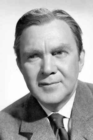 Photo of American actor Thomas Mitchell.