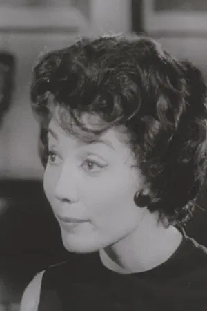 Biography photo of American actress and writer Jackie Joseph.