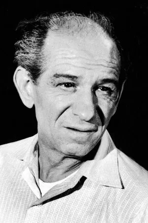 Biography photo of Polish-born American character actor Ned Glass.