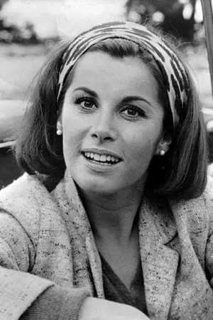 Biography photo of American actress Stefanie Powers.