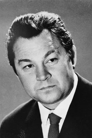 Biography photo of Russian actor Yuriy Sarantsev.